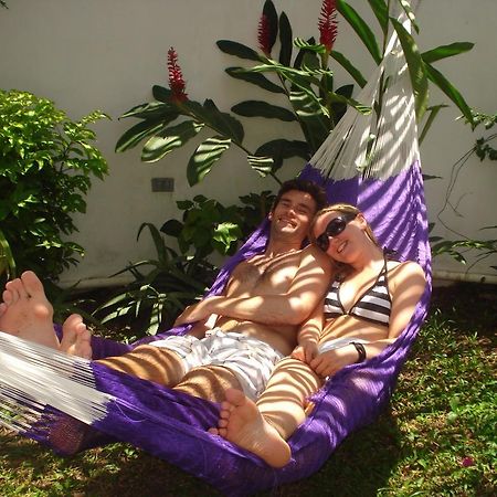 Beachouse Dive Hostel Cozumel Buitenkant foto