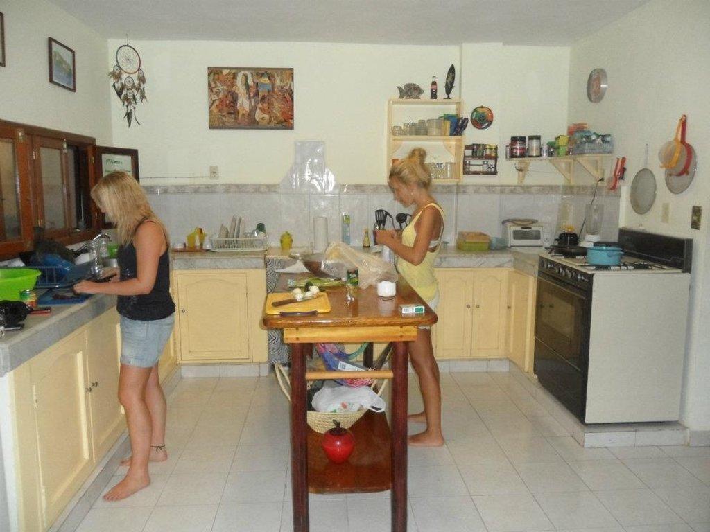 Beachouse Dive Hostel Cozumel Kamer foto